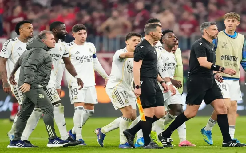 “ما حدث مهزلة”.. غضب عارم من ثلاثي ريال مدريد بسبب حكم مباراة بايرن ميونخ